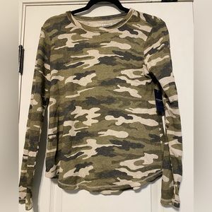 Brand new lucky brand camo shirt